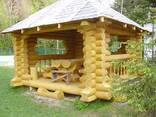 Yuvarlak veya doğranmış kütüklerden yapılmış çardak - фото 3
