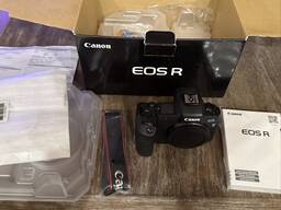 Canon EOS R 30,3 MP Aynasız Fotoğraf Makinesi Gövdesi