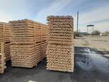 Деревянные опоры, бревна оцилиндрованые - фото 1
