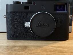 Leica M11-P Menzil Bulucu Fotoğraf Makinesi (Siyah)