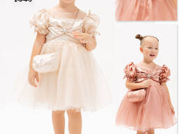 Нарядное платье с рукавами фонариками и сумкой