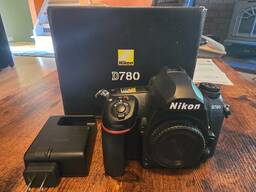 Nikon D780 DSLR Fotoğraf Makinesi