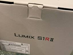 Panasonic LUMIX S1R II Aynasız Fotoğraf Makinesi