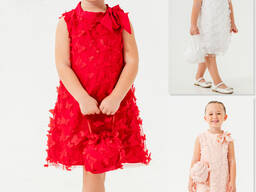 Платье с узорами бабочек и аксессуаром сумкой