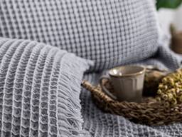 Покрывало и пледы сатин, жаккард, муслин