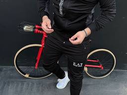 Спортивный костюм